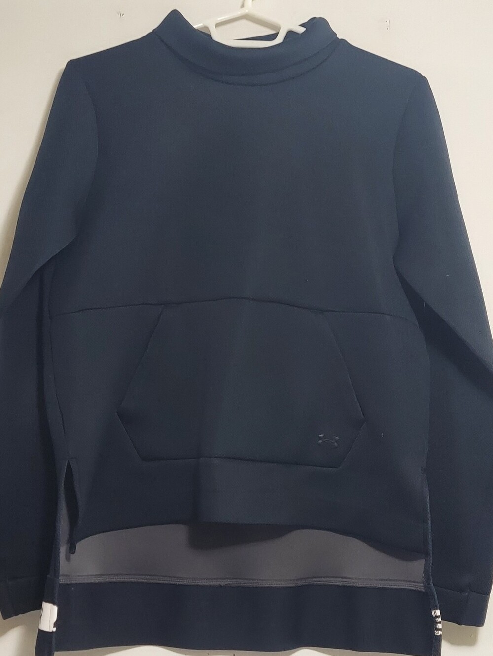 Under Armour Women's Move Mock Sweatshirt Pullover